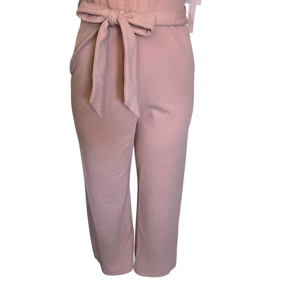NWT Avec Les Filles Blush Pink Ruffle Halter Jumpsuit size 4 
New - Picture 8 of 9